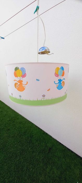 Hand-painted children's bedroom lamp – One-of-a-kind piece