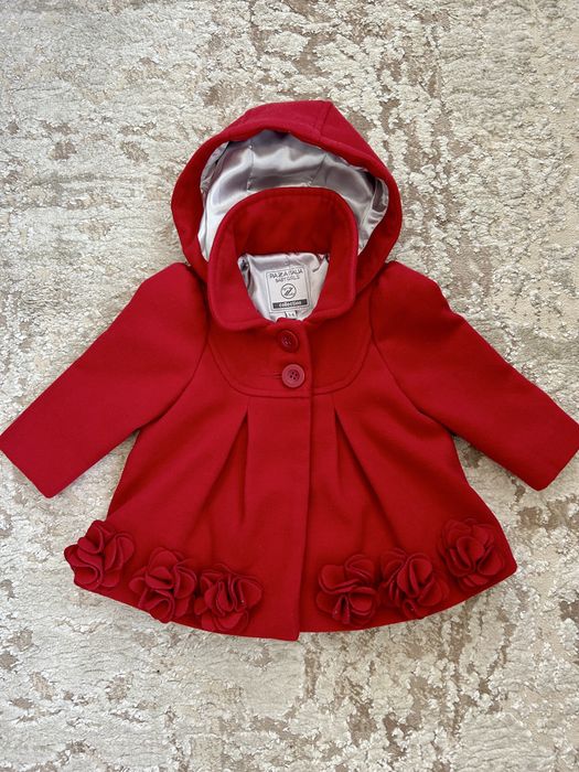 Пальто для дівчинки на 3-6 місяців