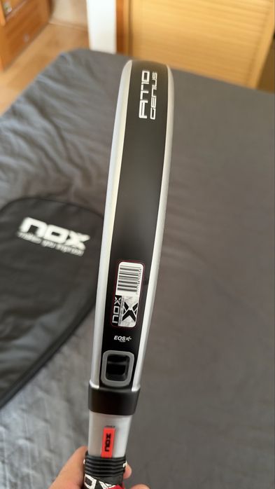 Raquete de Padel NOX AT10 GENIUS 18K AGUSTIN TAPIA 2024