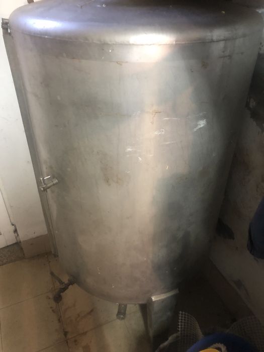 Cuba em Inox com 550 litros