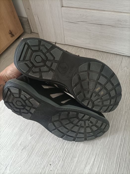 Buty robocze z blachą przemysłowe  40 25,5cm uniwersalne zalando