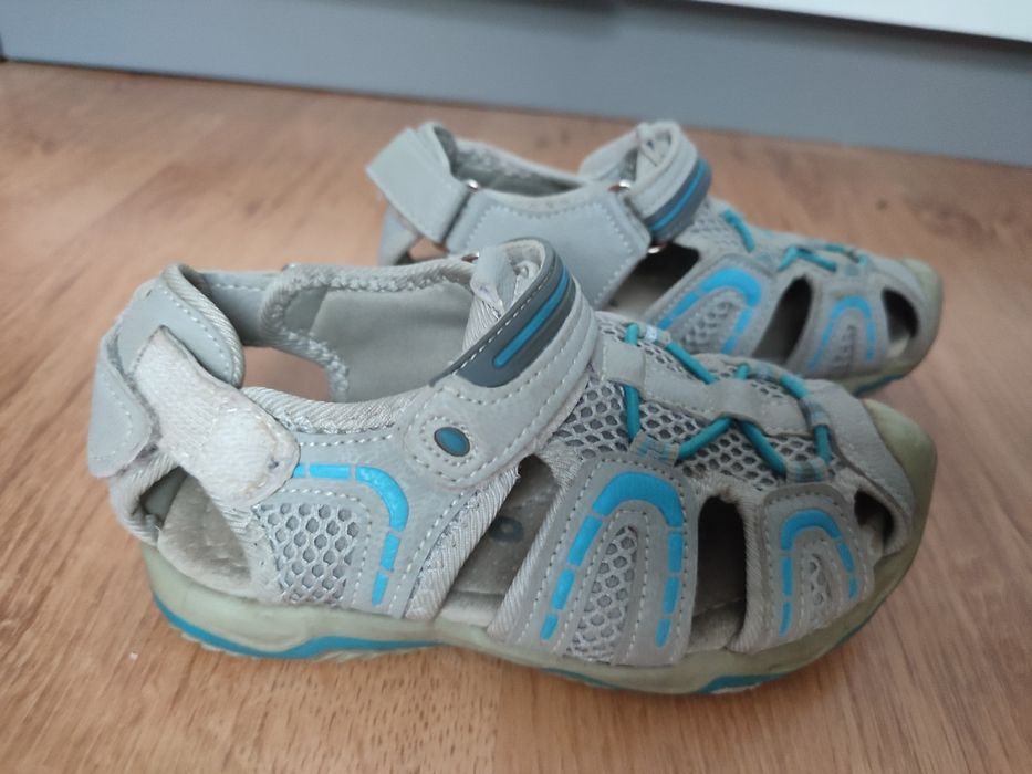 Sandy dla chłopca rozm 27