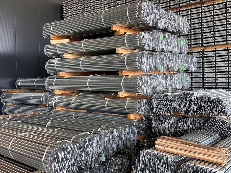 Rusztowanie typ plettac idealne na domki 12 m dł x 8,3 wys. około 100m