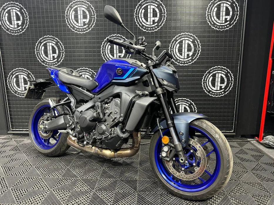 Yamaha MT-09 Y-AMT