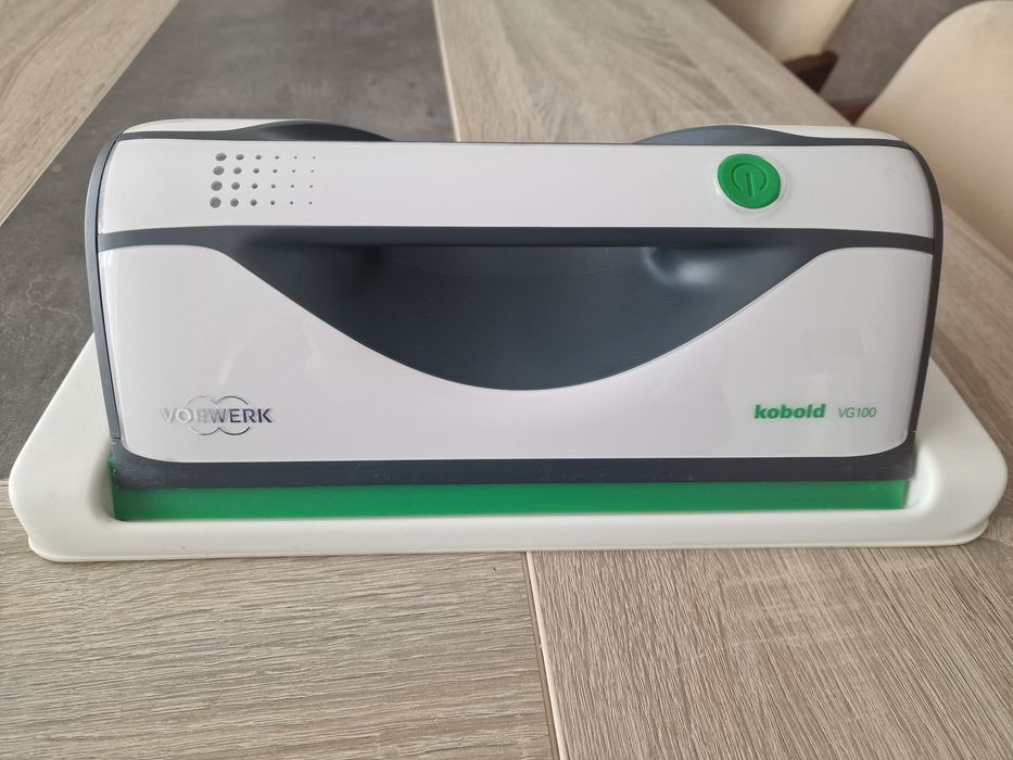 Kobold VG 100 e adaptador