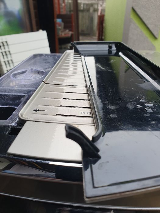 Продам кавоварку saeco xelsis