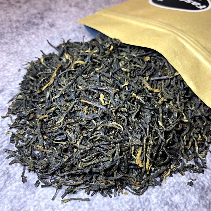 Чай чорний Золотий Мао Фенг ваговий оптом та в роздріб 100г