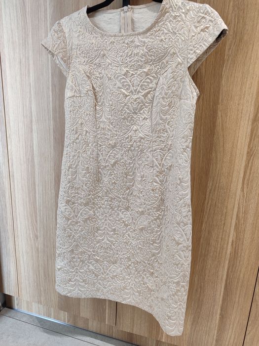 Piękna sukienka na komunię, wesele i inne okazje r. 38