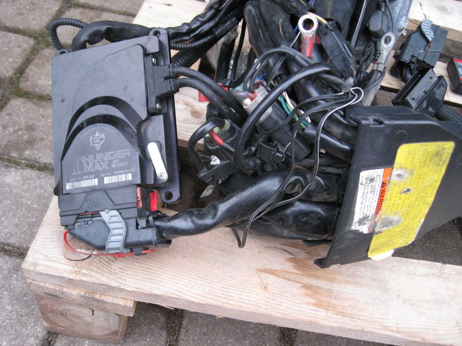 Harley-Davidson WIĄZKA FLHT THUNDER MAX MODUŁ TSSM Power Commander  V