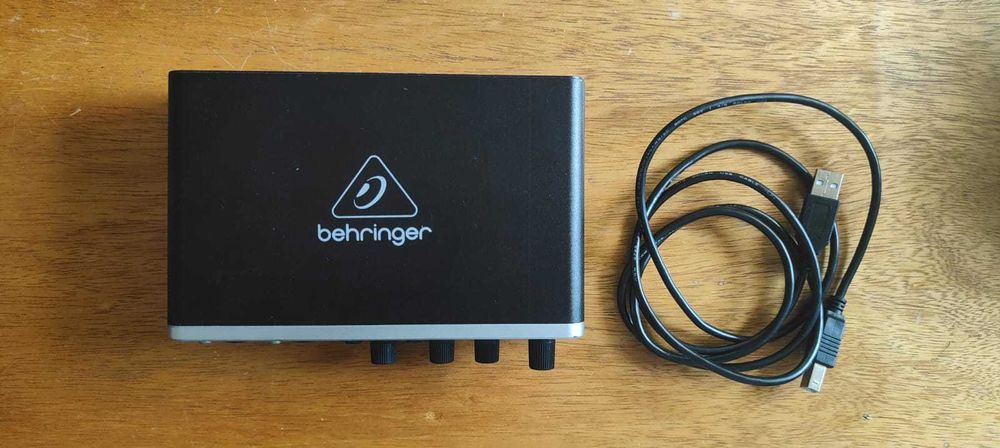 Interface USB Behringer U-Phoria UMC202HD