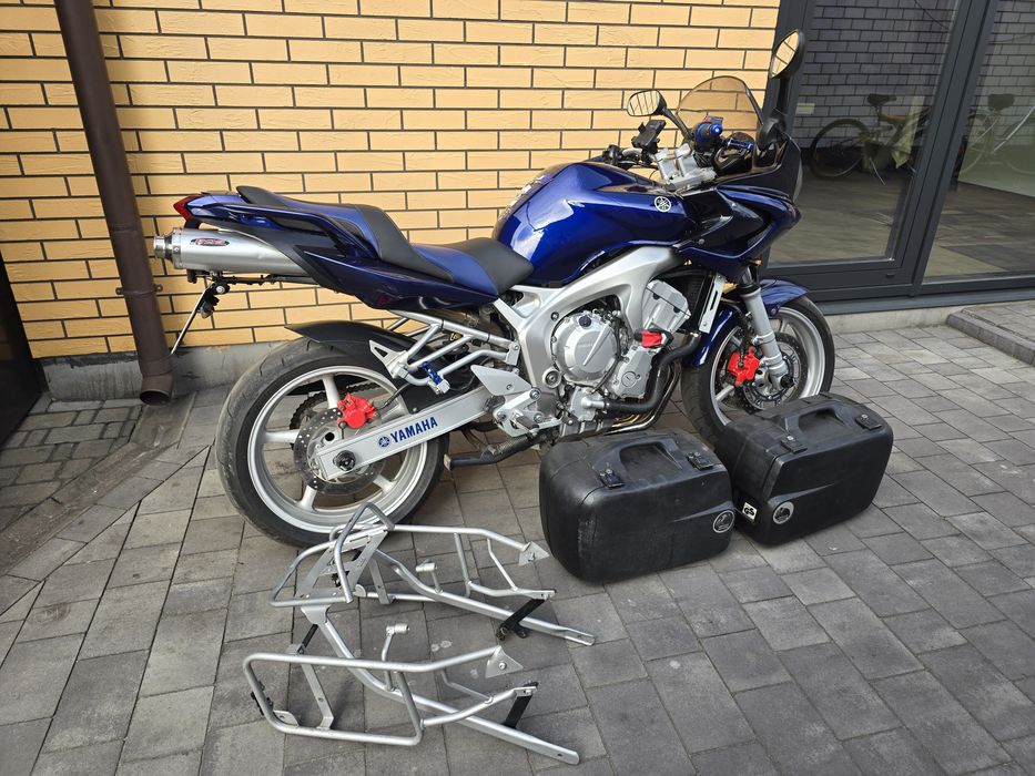 Продаю YAMAHA FZ6S