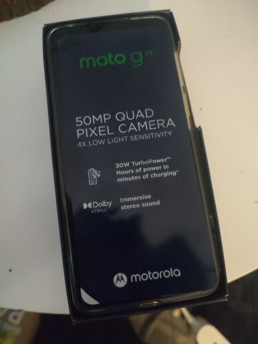 Motorola G23 na caixa