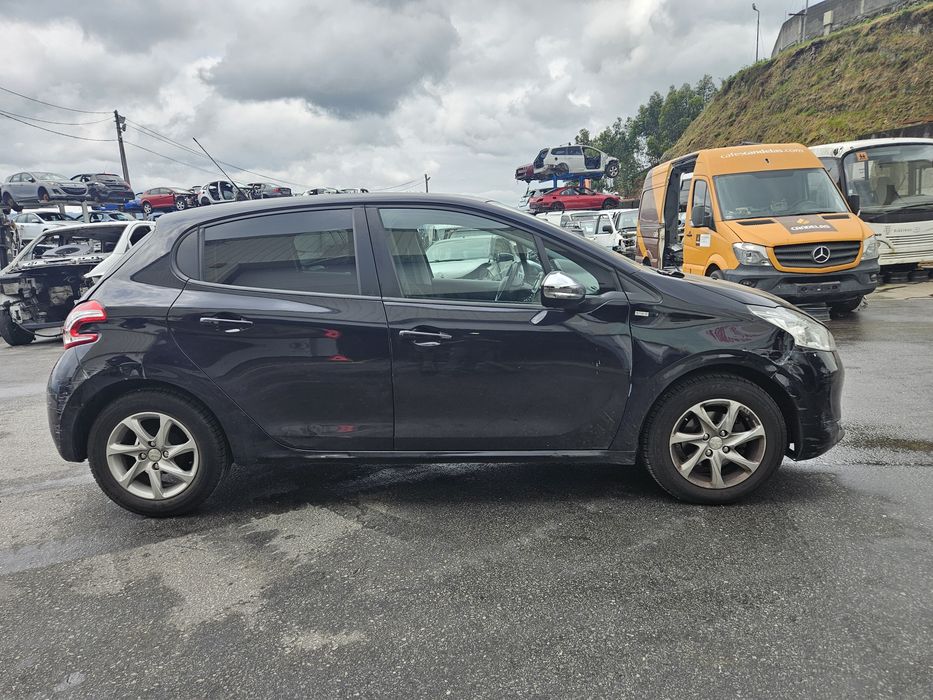 Peugeot 208 1.4 HDi de 2014 para peças