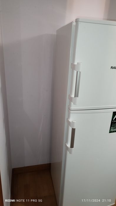 Vendo essa arca frigorífica pra peças liga mais não gela