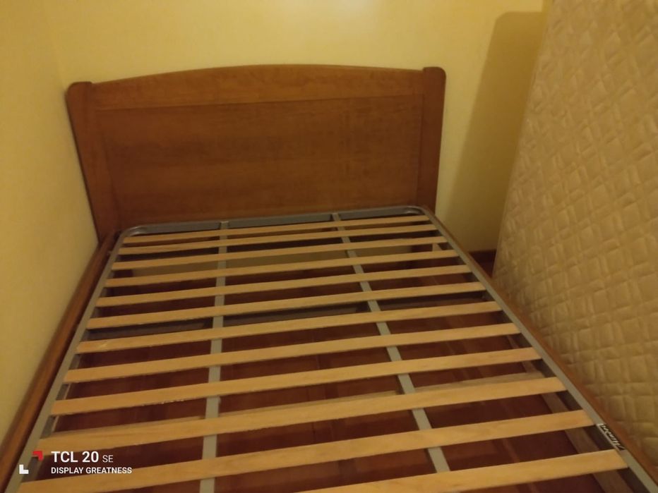 Cama De Casal Com Estrado E Colchão