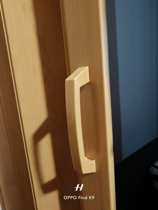 Porta de correr cor madeira