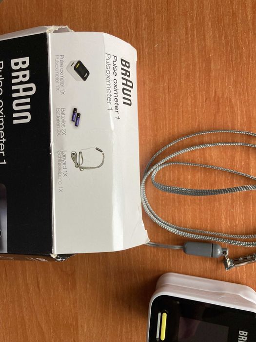 Braun YK-81CEU Pulsoksymetr medyczny napalcowy