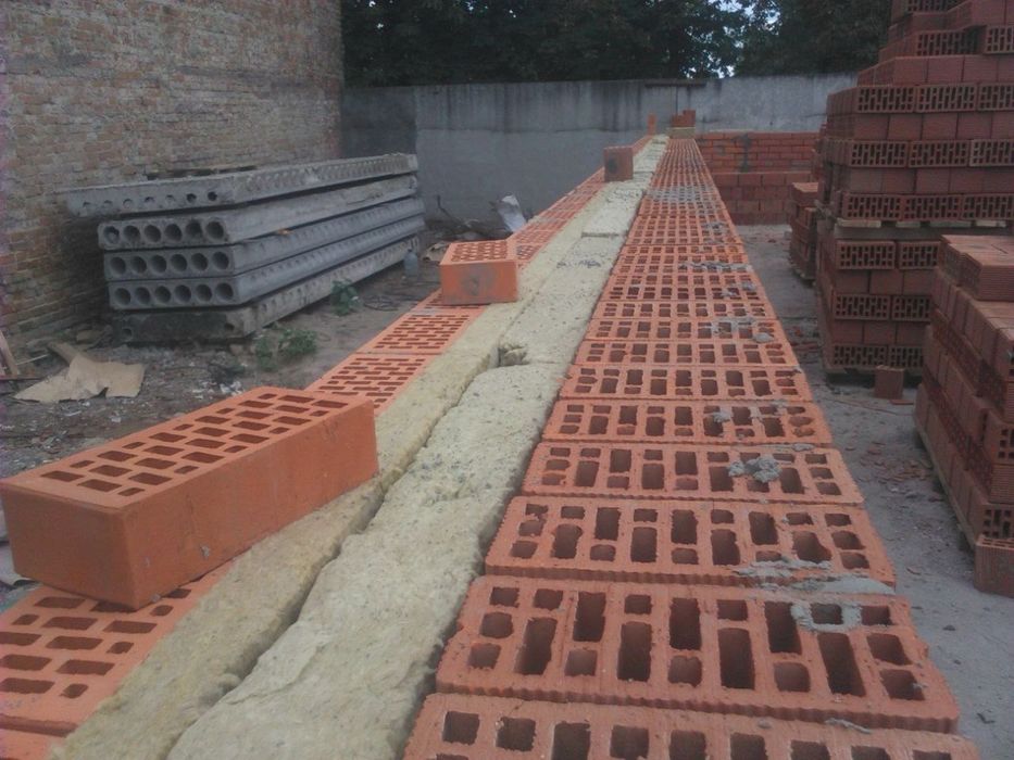 Дом таунхаус, половина 210м² житлової площі+70м² підвал