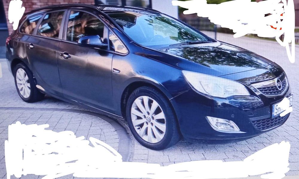 Opel astra j kombi  czarne Z20R