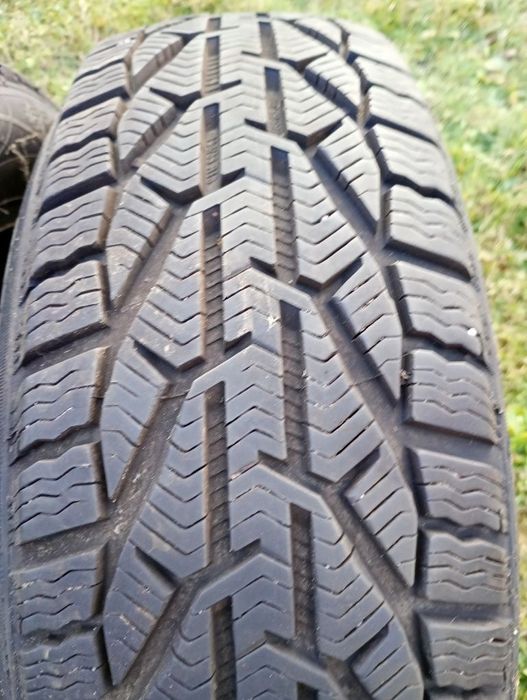 Opony zimowe Kormoran 23 rok 195/65R15