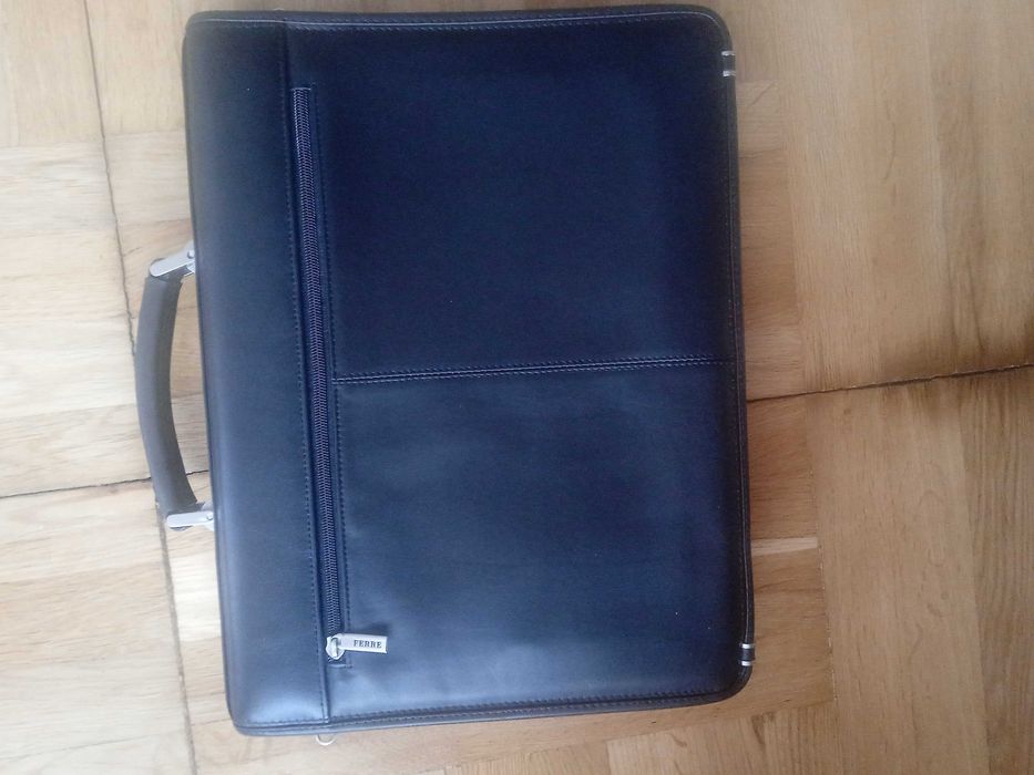 Портфель кожаный Ferre
