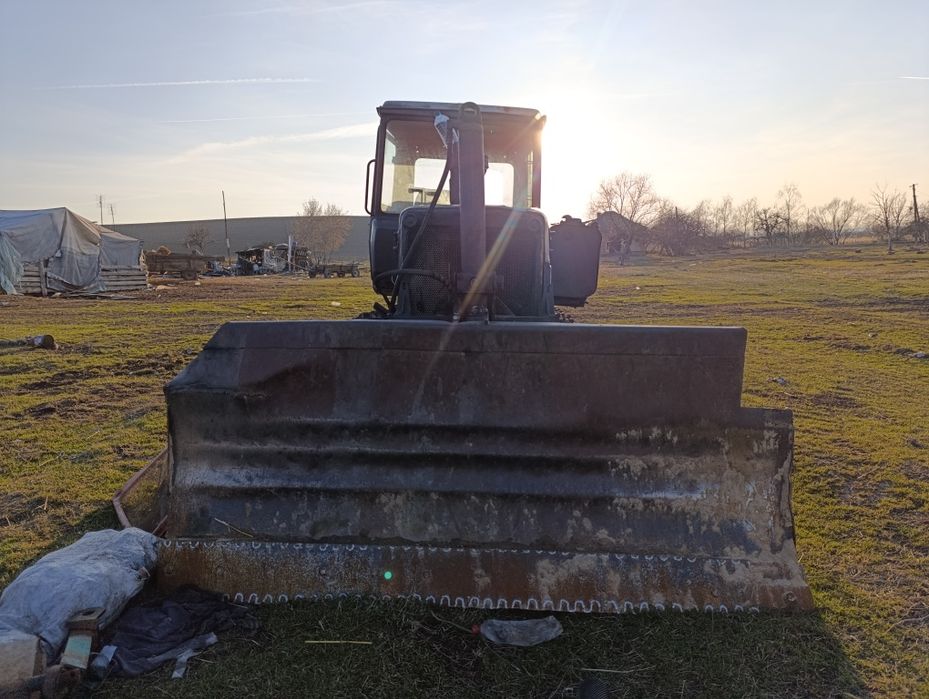 Бульдозери ДТ-75