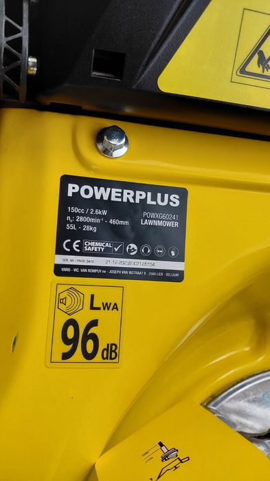 Самохідна бензинова газонокосарка powerplus  powxg60241