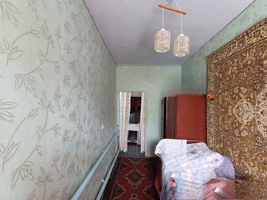 Просторный дом на 4комнаты, по очень приятной цене!  Ул.Серафимов