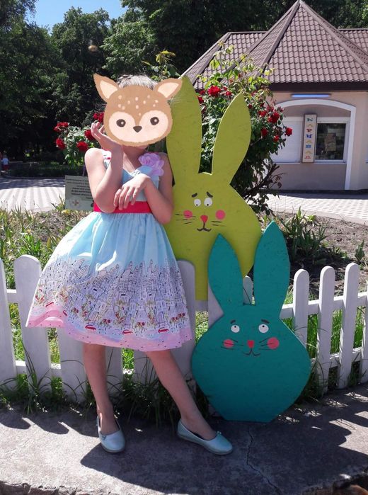 Сукня та сарафан на дівчинку (128-134)