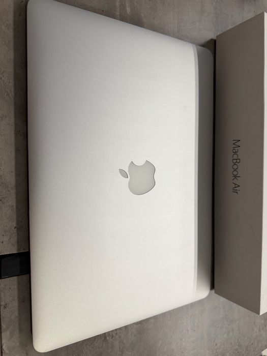 MacBook Air 13" 2017 (i5/8GB/128GB) | STAN IDEALNY | Pełen Komplet BOX