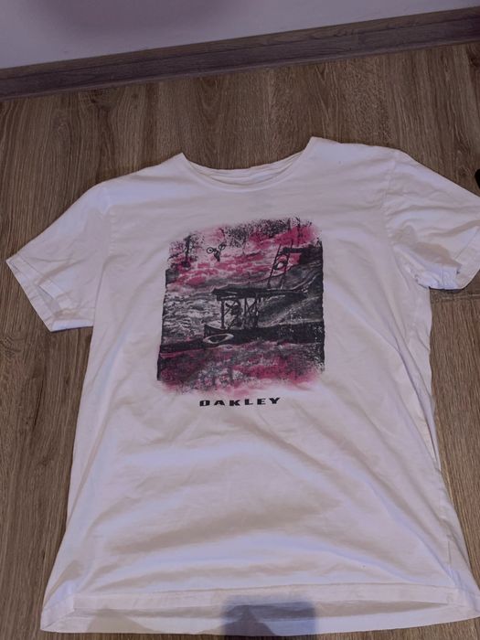 Футболка Oakley