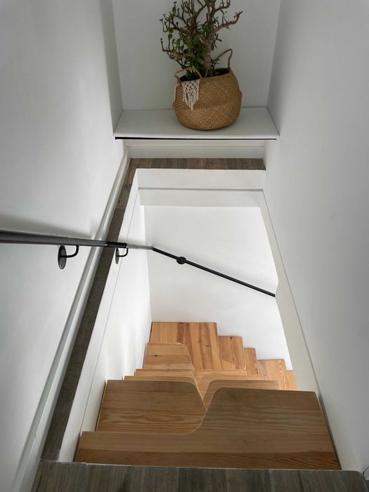 Cozy Duplex Apartment - Fully Equipped & All Bills Included