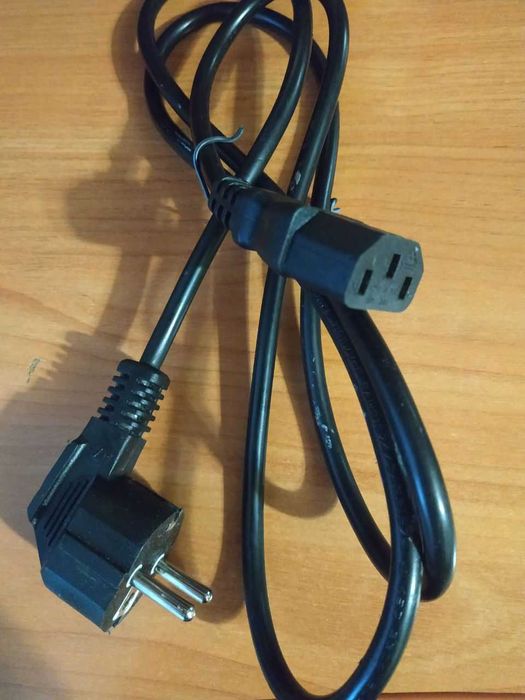 Кабели питания для компьютера и UPS. Цена: 50 грн. за 1 шт.