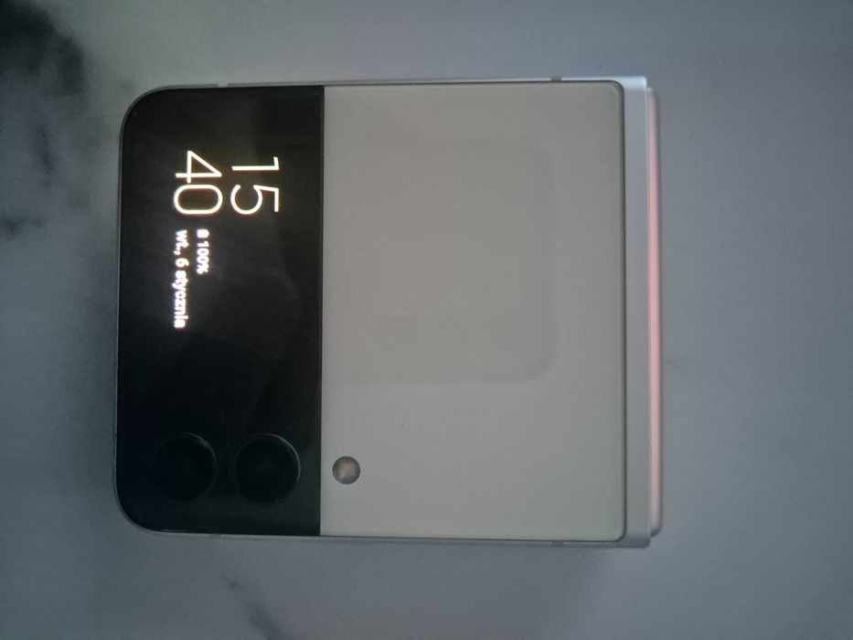 Smartfon Samsung Galaxy Z Flip 3 5G 256GB beżowy