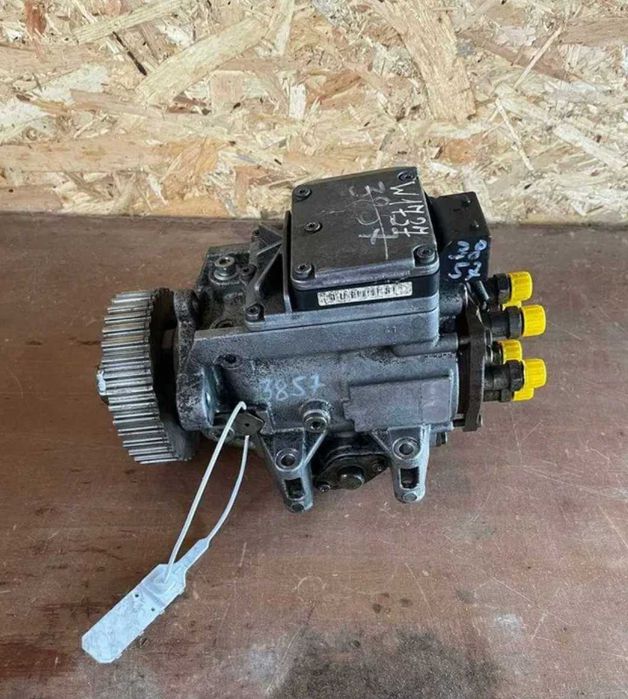 Топливний насос ТНВД Audi a6 c5 Skoda superb WV Passat ауді шкода