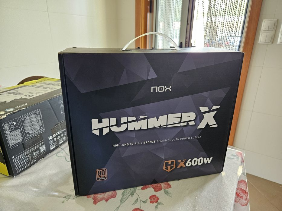 XFX RX 6600 XT + Fonte NOX Hummer 600W