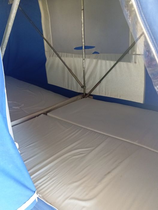 Aventura Pronta! Atrelado Tenda com Dormitório Completo