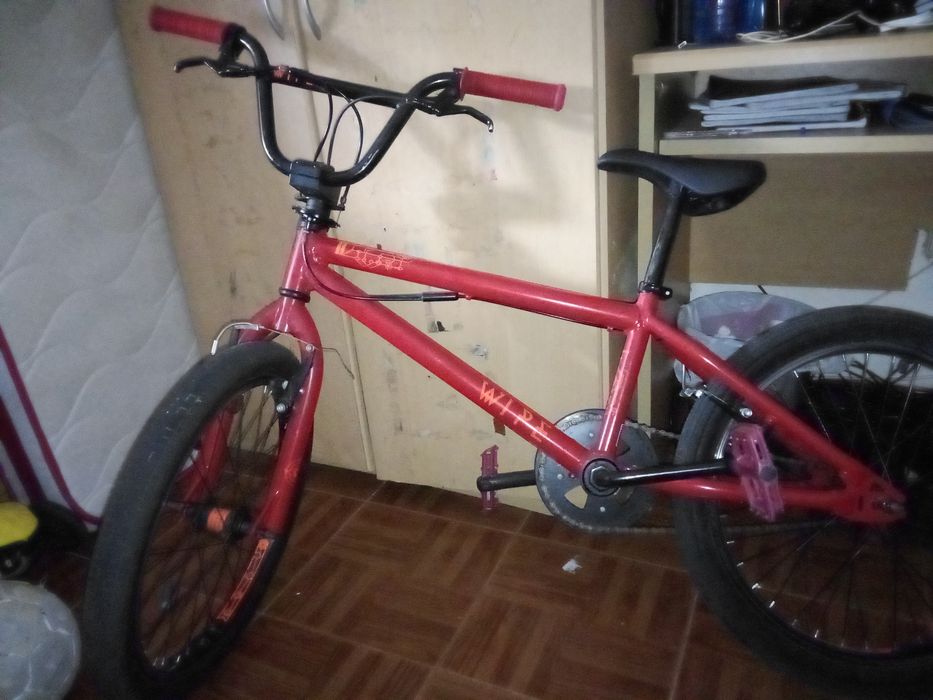 Bmx wipe veio de França