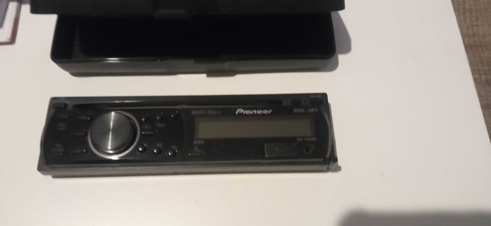 Painel auto radio Pioneer deh-2200UBB