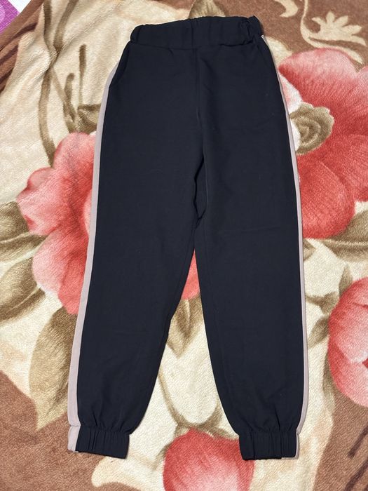 Віддам штани /брюки /джинси