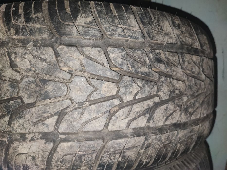 275 60 R17 с дисками 6*139,7