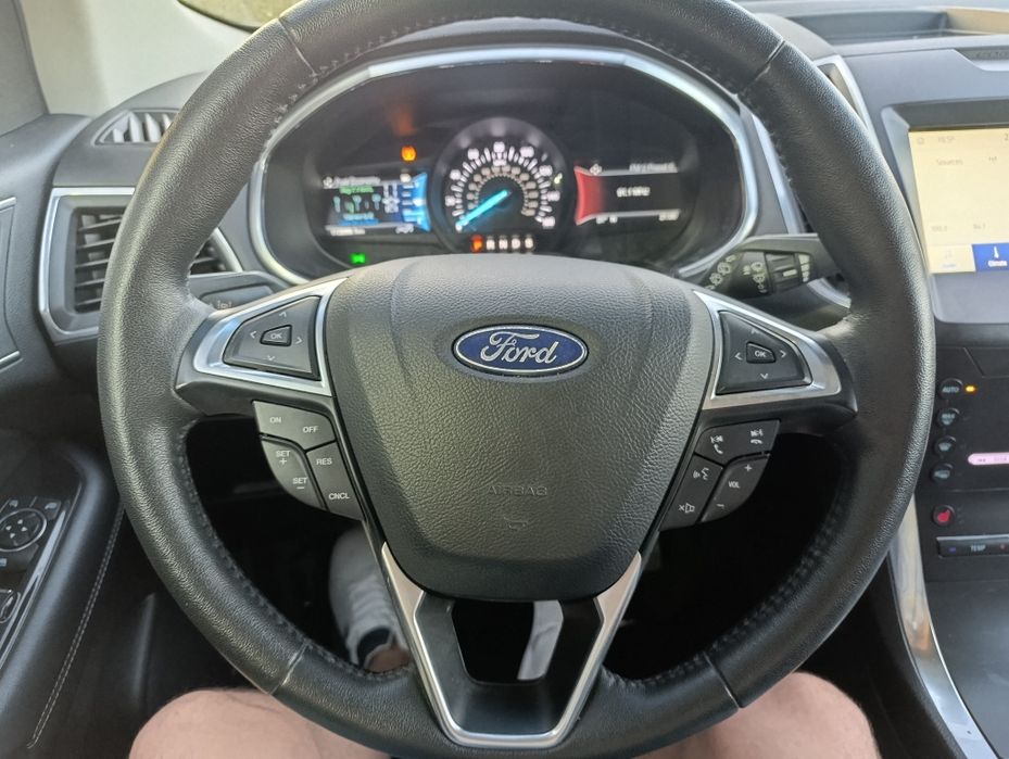 Ford Edge  Titanium рестайл