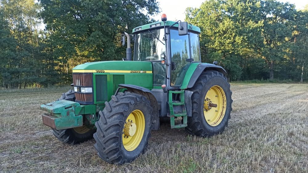 John Deere 7810 7710 case new holland steyr fendt