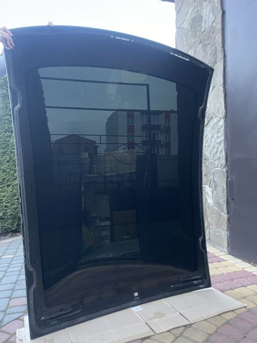 Панорама Tesla Model S 2020