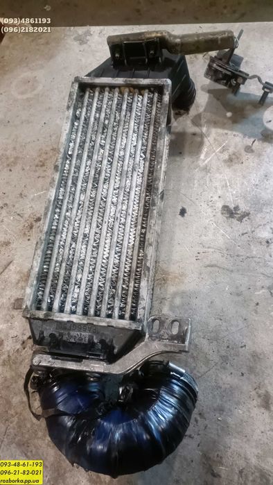 Радіатор інтеркуллера ford escort Mondeo tdi 1.8 колектор