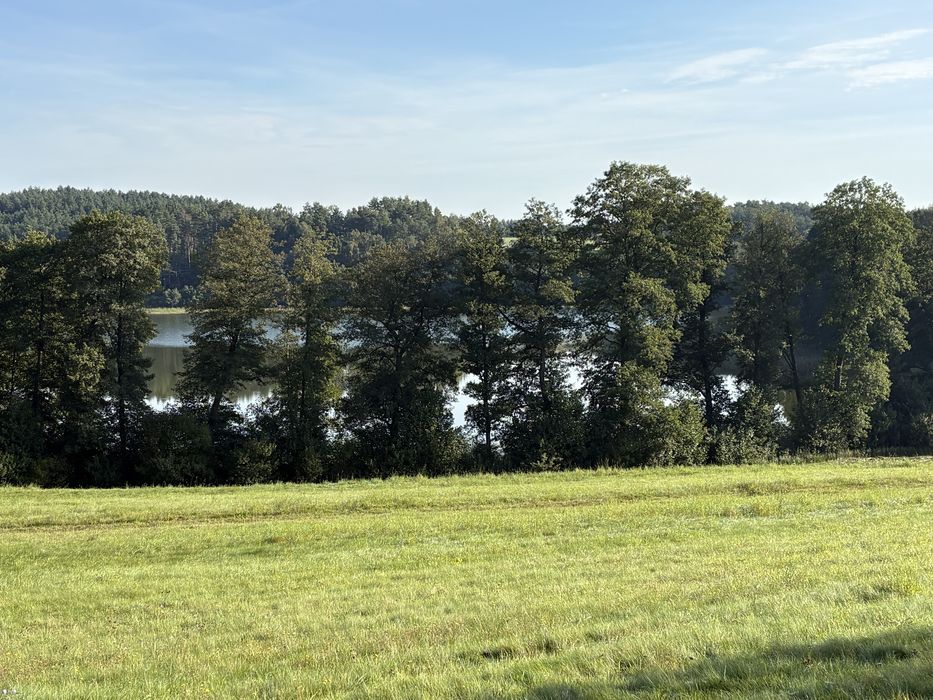 Działka budowlana nad jeziorem
