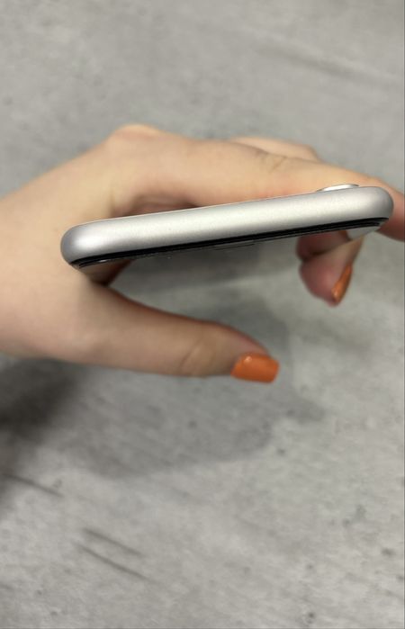 Iphone Xr на 64 ГБ