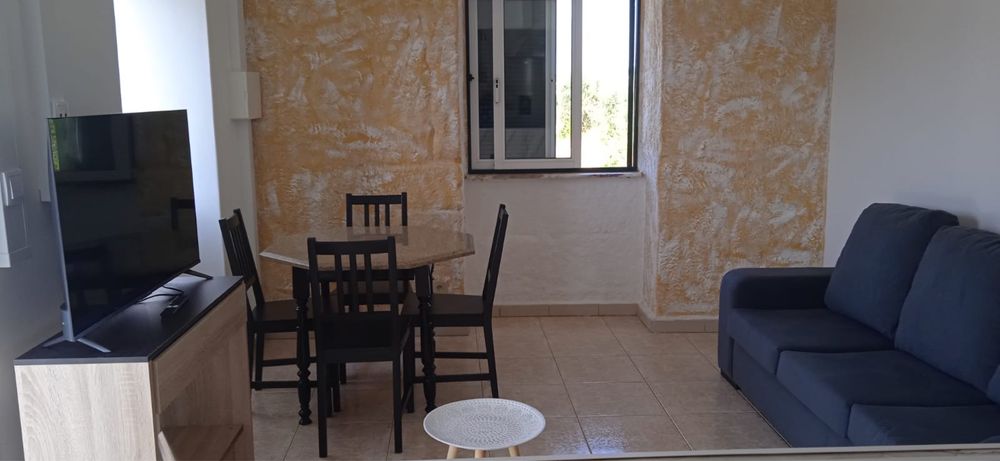 Arrendo  apartamento renovado