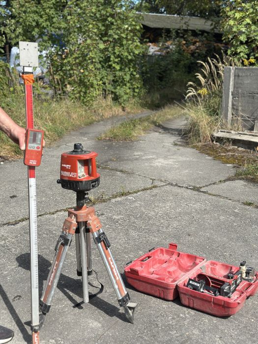 Laser Hilti PR16 + statyw + czytnik PA350