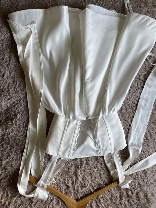 Святкова сукня на випусний або свято